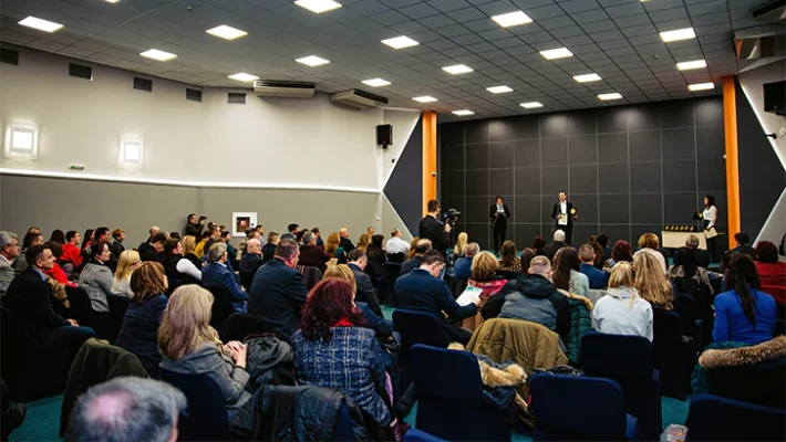 Die internationale Ausstellung AGRA 2022 veranstaltete einen Wettbewerb fur technologische Innovationen Fert Organic